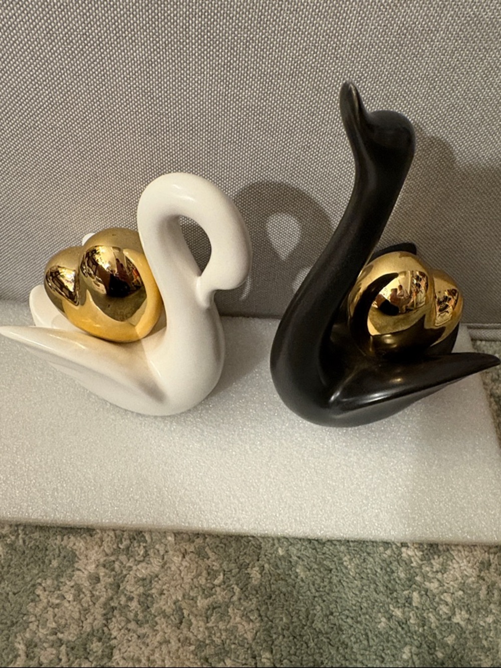 Linyther Ceramic Swans 🦢